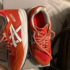 Asics gel saga valentine edition